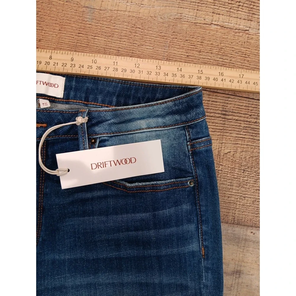 Driftwood Audrey Womens 31/29 Straight Leg Medium Blue Denim Classic  Jeans 2625
